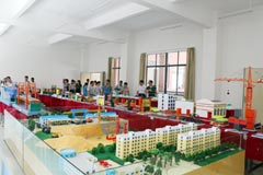 参观建筑模型展示厅