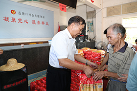 ѧԺ�쵼��ǰ�߷�ο������Ⱥ��