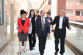 ̨������ѧ�߷�۸����ڵ��㶫����ְҵѧԺ�����Ļ���ѧ������