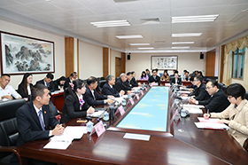 �㶫��У��ѧ�ĸ���Ķ�����ݰ��ѧԺչ����������