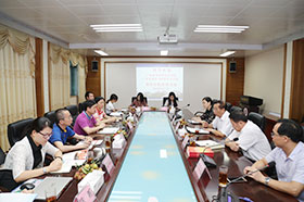 �㶫����У��ѧԺ��չ����������У԰���轻��