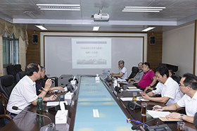 ��ί�ٿ�������У�Ļ�����̽������д��������