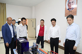 ����������������ί��ǵ�ѧԺ�Ӳ����